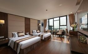 Khách Sạn Marina Hạ Long